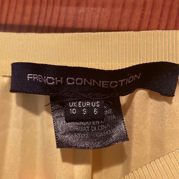 FRENCH Connection bright yellow and  light yellow pleated skirt - Picture 3 of 10